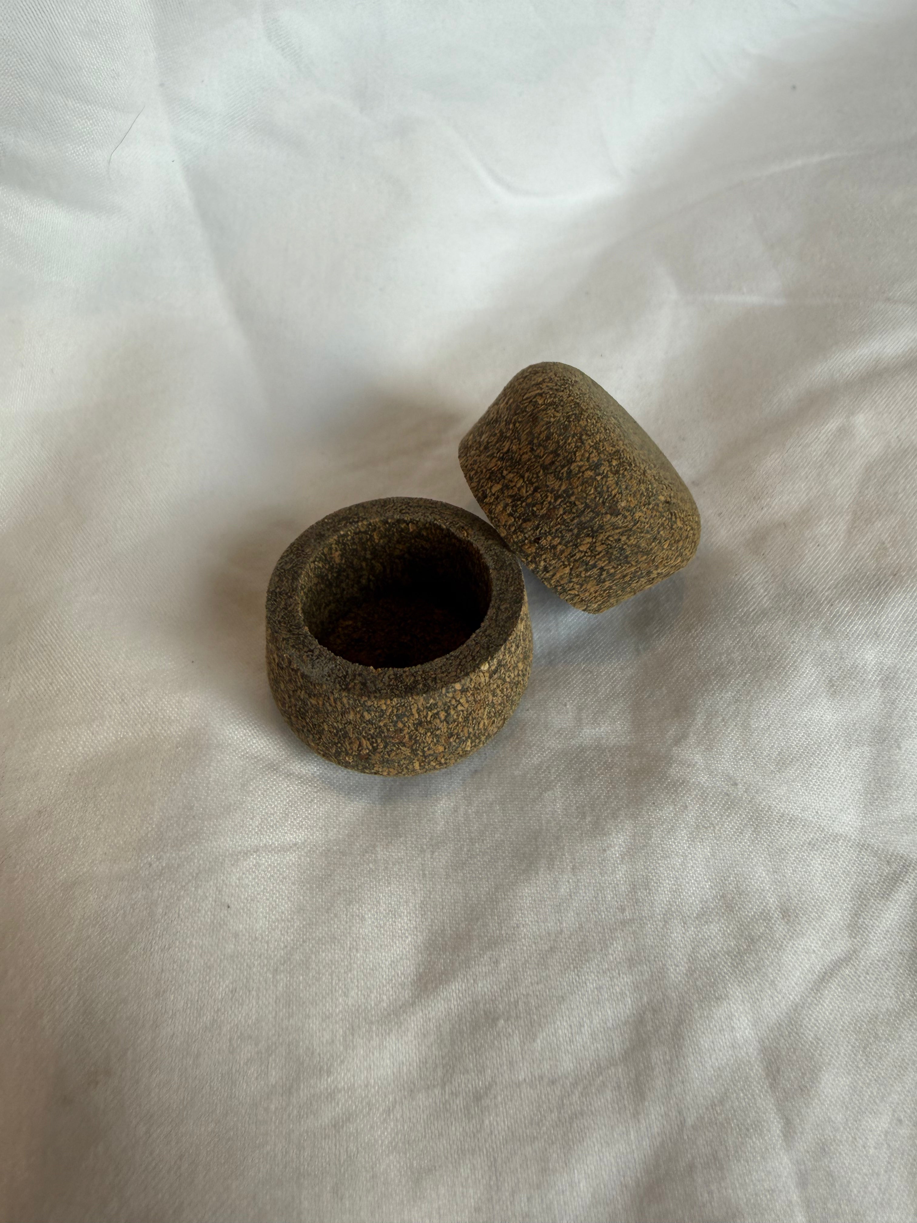 .6” rubberized cork fighting butt with 20mm cutout