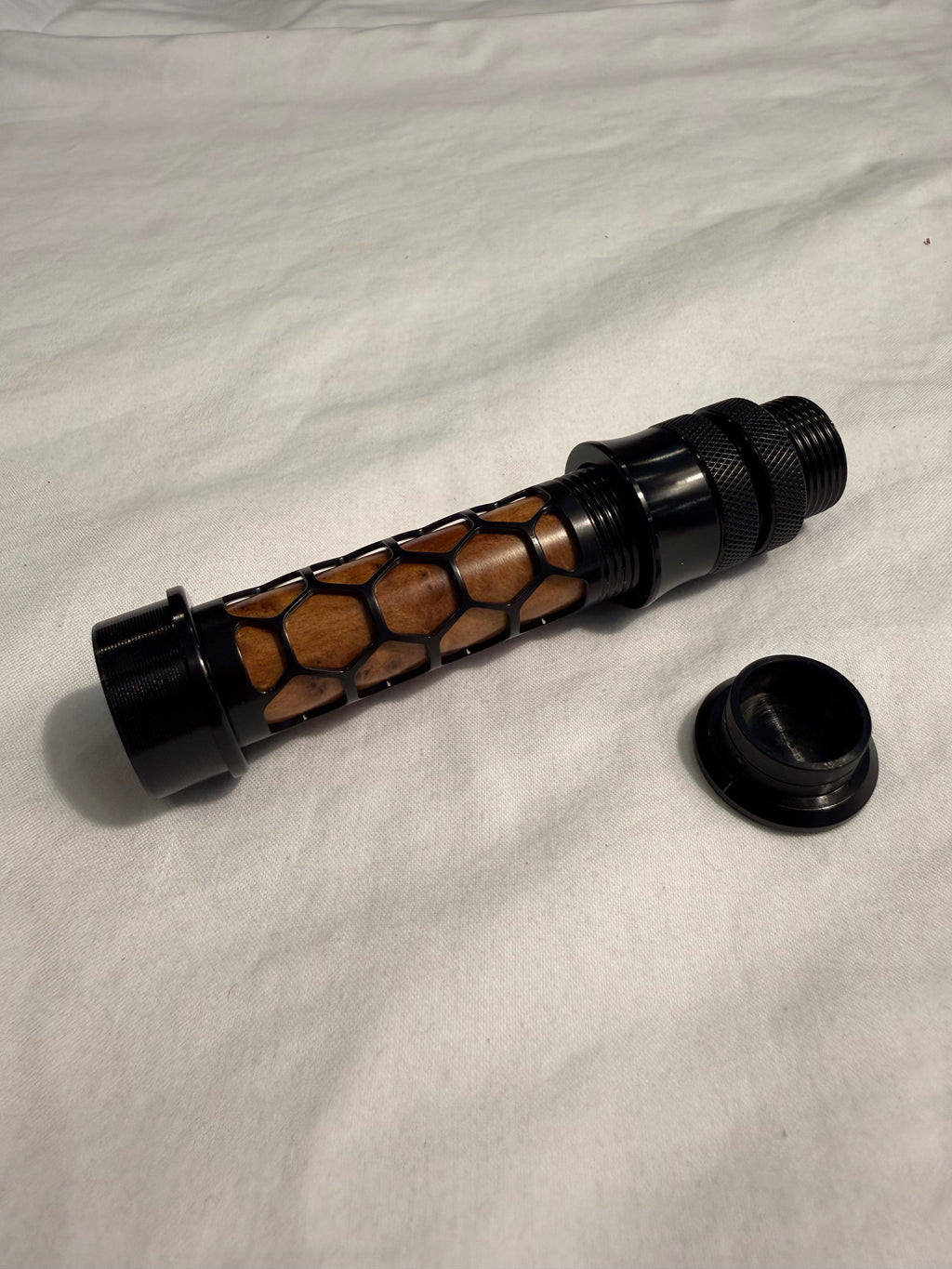 Honeycomb Aluminum Uplocking Fly Reel Seat with Burl Wood Insert